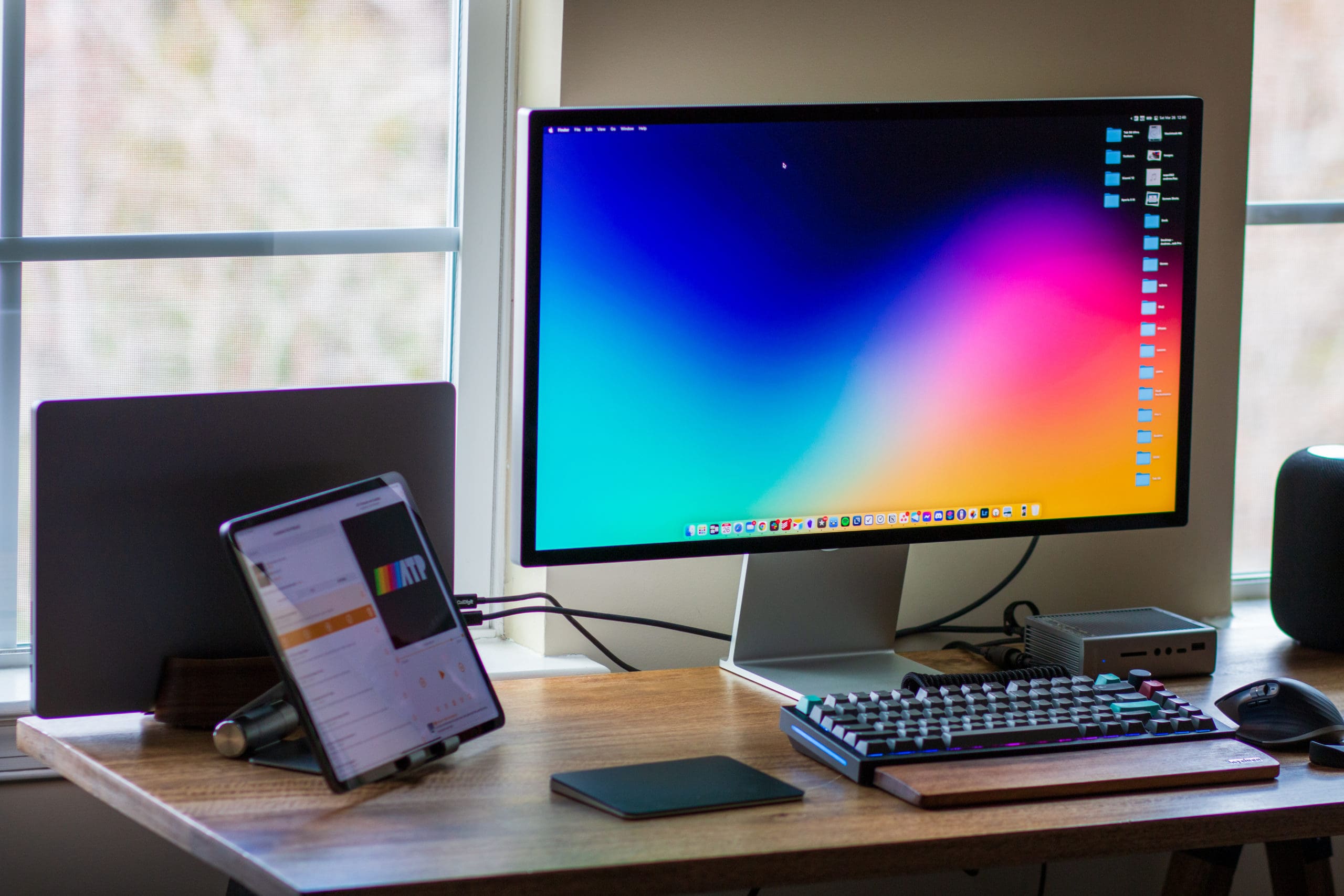 Apple's Studio Display Is The Perfect All-In-One Monitor For Mac Users ...