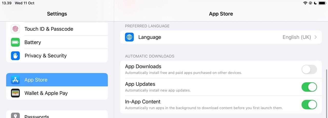 Automatic Updates on the App Store (iPadOS)