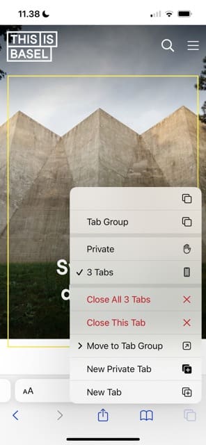 Screenshot showing option to close all tabs in Safari on iPhone