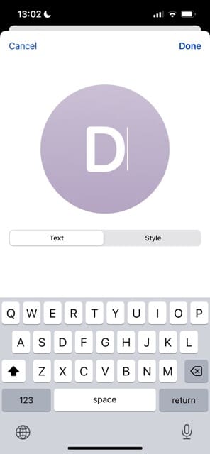 Customize the text and style in the Game Center