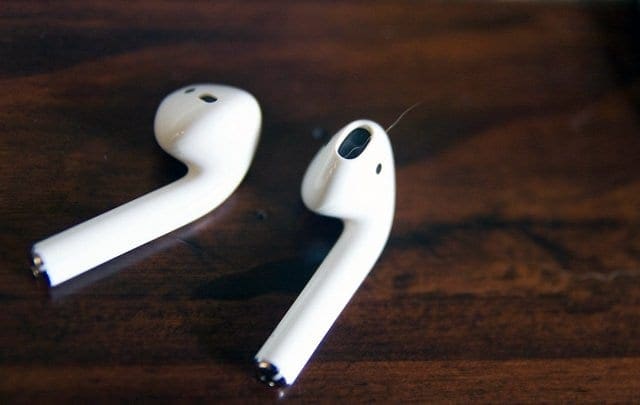 airpods wont play sound