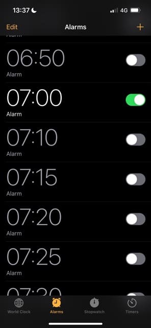 The option to set an alarm on your iPhone