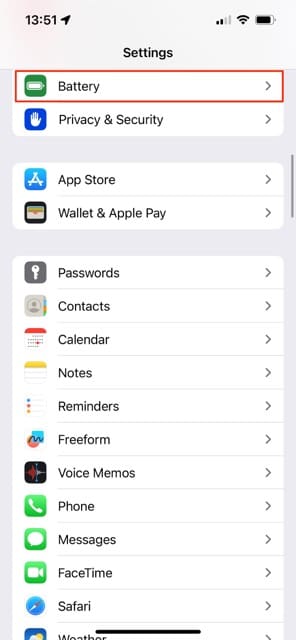 Settings App Battery tab on iPhone