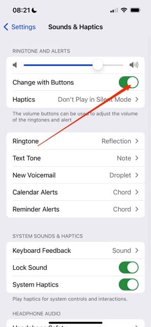 Toggle Change With Button on iPhone