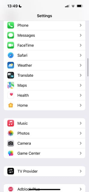Choose Phone in iOS 17 Settings