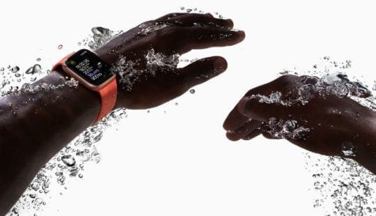 Swimming with an Apple Watch