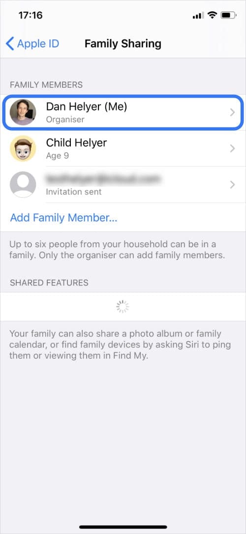 Family Sharing settings with family organizer highlighted