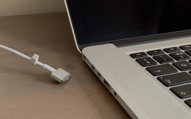 how to clean a macbook charger cord