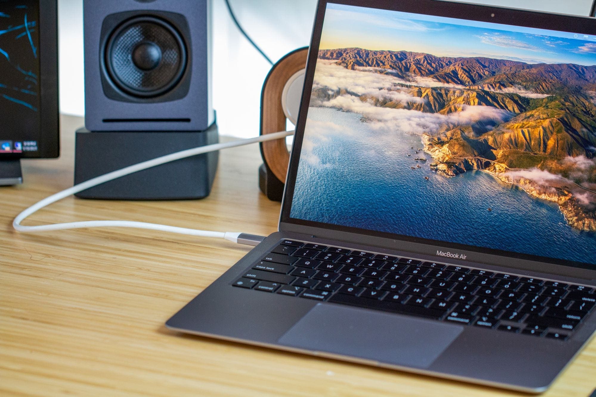 MacBook Air M1 2020 Review: Incredible Power in an Ultrabook