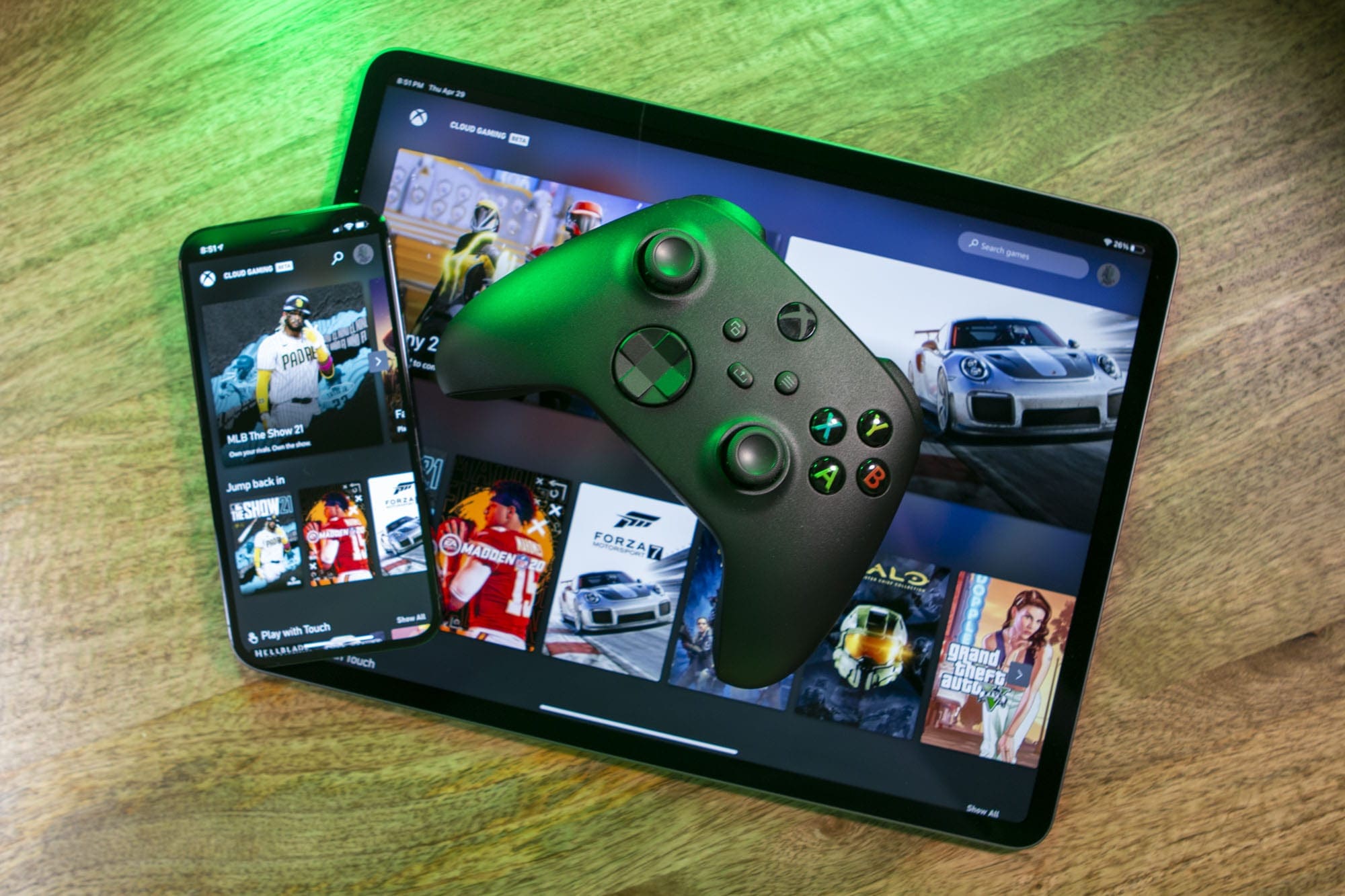 Xbox Cloud Gaming on iPhone and iPad Hero