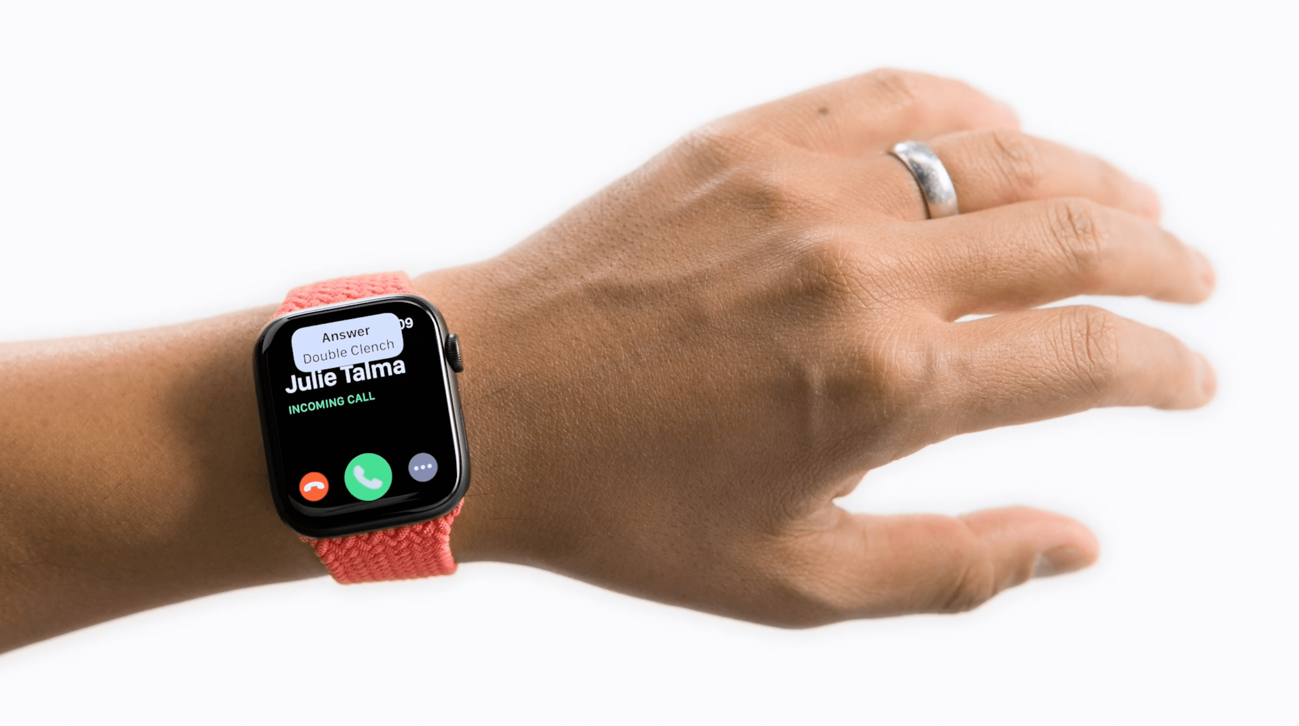 How To Use AssistiveTouch on Apple Watch - 3