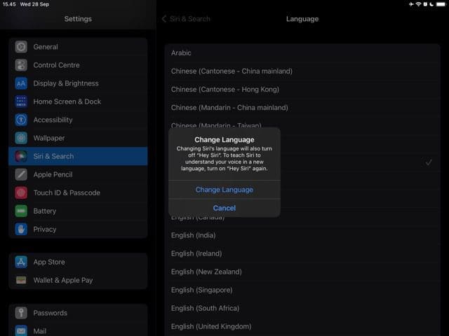Screenshot showing a prompt to change Siri's language on an iPad