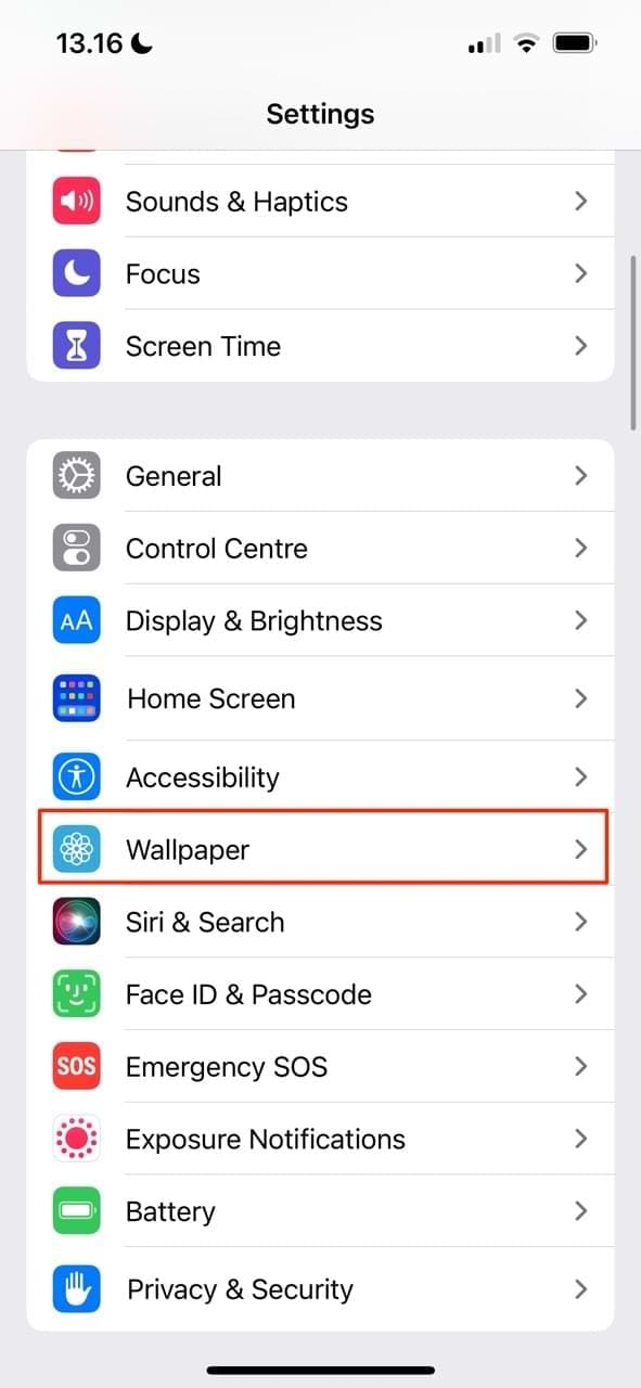 Settings app showing the Wallpaper Tab