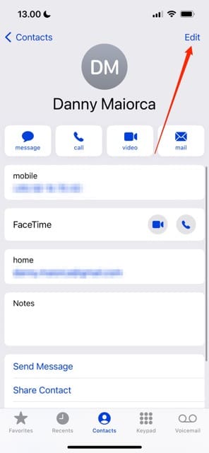 Screenshot showing how to edit a contact card in iPhone