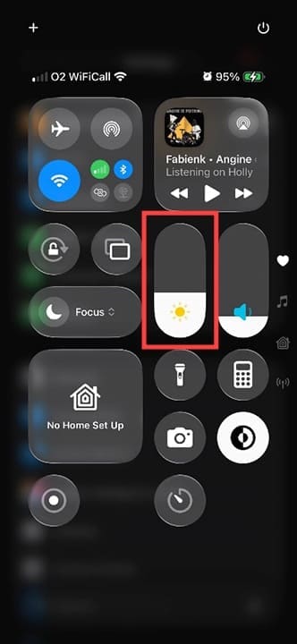 How to Turn Off Apple Music’s Dark Mode 1